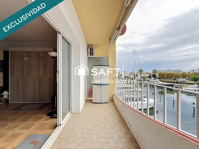 Estudio con vistas al canal, terraza y garaje privado en Empuriabrava — 9