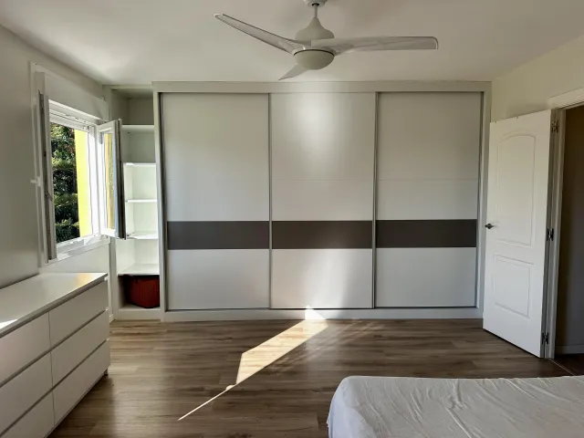 Duplex con apartamento independiente y patio privado en Málaga — 37
