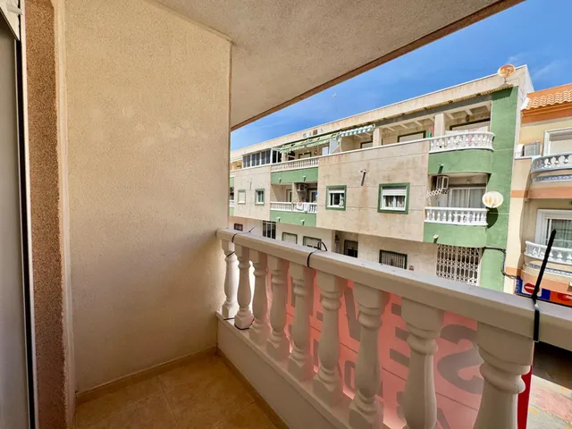 moderno apartamento en el corazón de torrevieja — 11