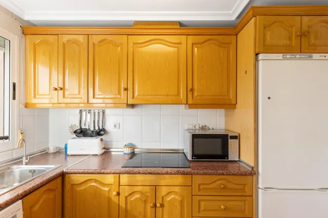 Apartamento de 2 dormitorios a tan solo 100 metros de la playa en La Mata!! — 10