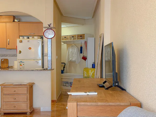Centro! Encantador apartamento (Año 2003) con terraza confortable y vistas despejadas + 2 Piscinas comunitarias — 13