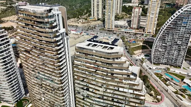 Apartamento 3 habitaciones 304m² en venta - Playa de Ponient - foto 4