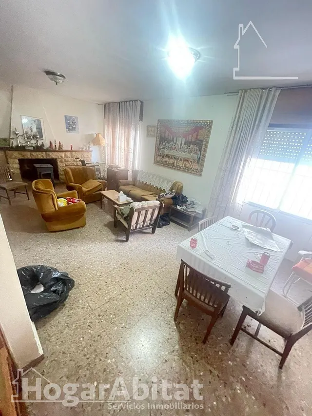 ¡OPORTUNIDAD DE INVERSIÓN! CHALET CON TERRAZA Y PARCELA, EN EL CENTRO — 18