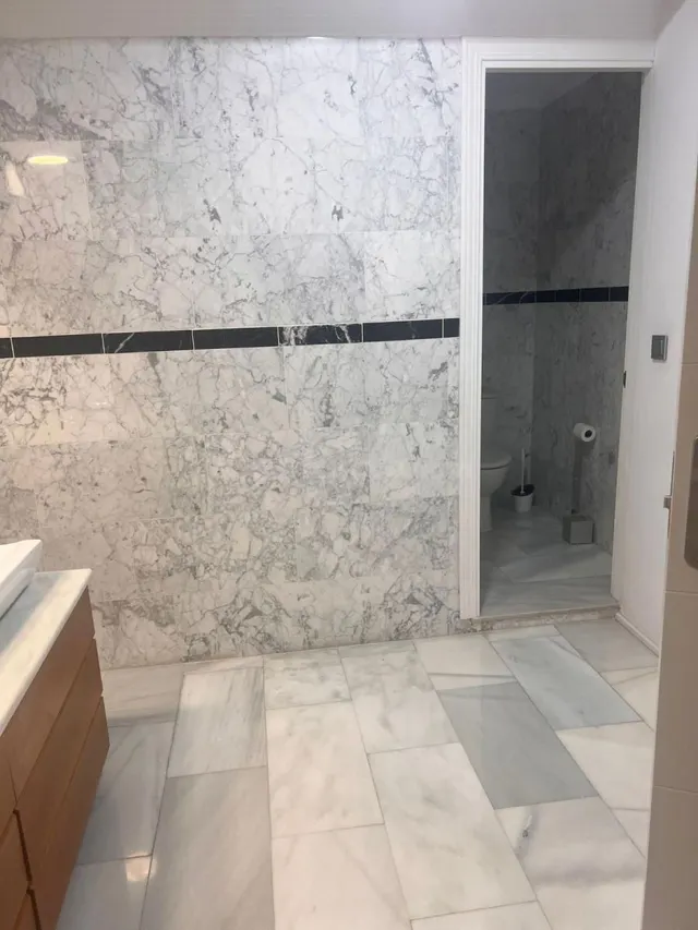 VENTA DE OFICINAS EN EL CORAZÓN DE LA CIUDAD — 5