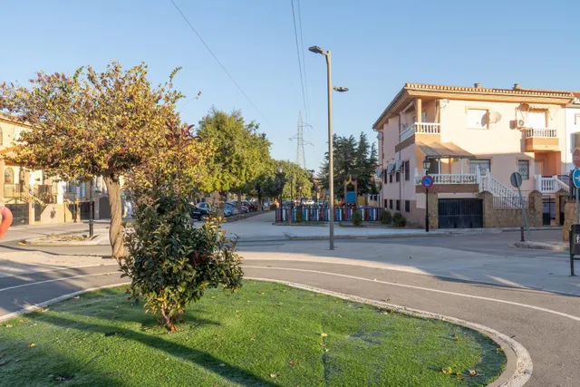 FANTASTICA PARCELA EN EL CENTRO DE CULLAR VEGA!! — 10