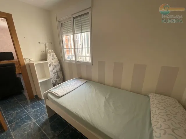 REFORMADO APARTAMENTO A 50 M DE LA PLAYA DE LA ISLA — 12