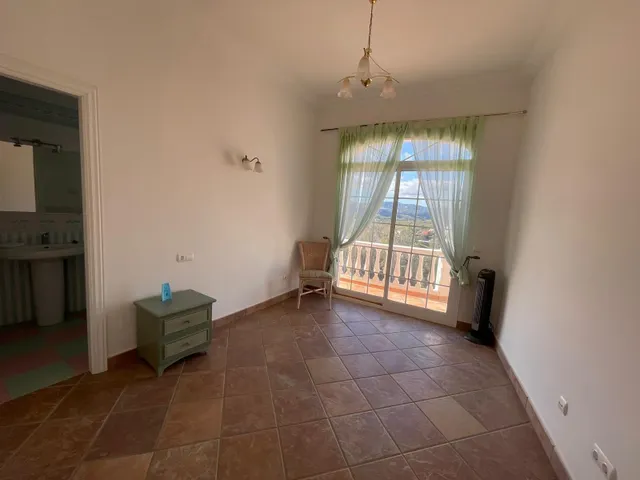Exclusiva villa en Mijas Golf con vistas a la montaña y piscina privada — 33