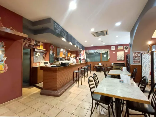 Venta  de restaurante en La Bordeta — 3