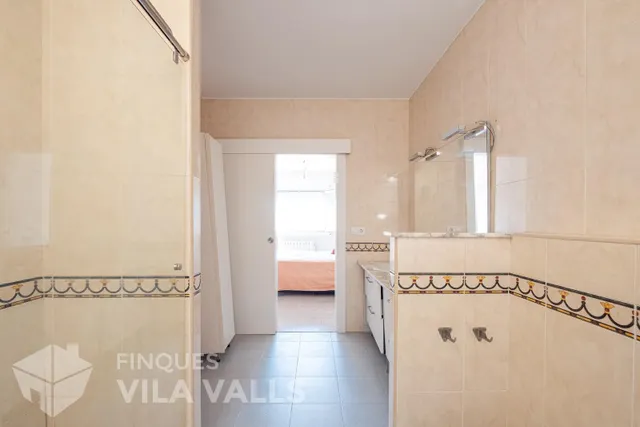 Casa a quatre vents amb gran terrassa i garatge per a 2 cotxes — 23