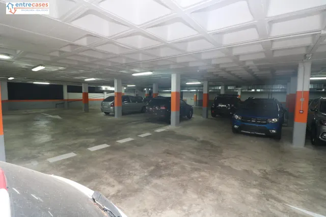 Venta plaza de garaje en zona periodista azzati — 8