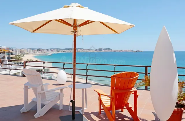 Exclusivo Atico frente al mar privacidad vistas a toda la ba - foto 3