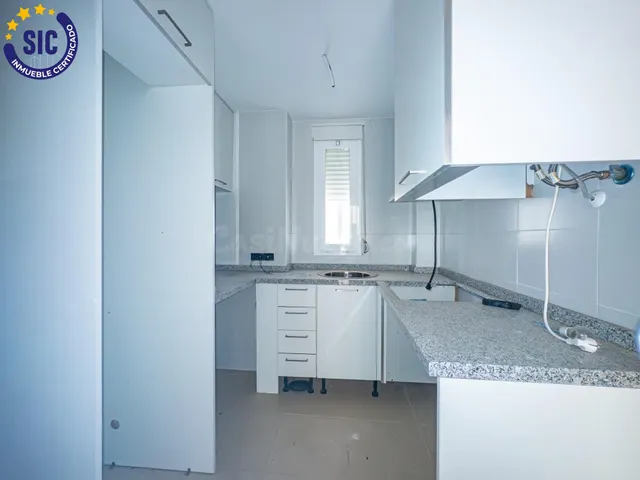 APARTAMENTO DE DOS DORMITORIOS CON VISTAS AL MAR - foto 5