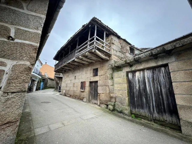 EN EXCLUSIVA: SE VENDE CASA EN EL CENTRO DE MOREIRAS - foto 5