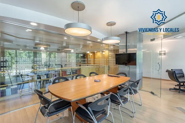 EXCLUSIVO INMUEBLE EN PLAZA DE CARRETAS, JUNTO AL EMBLEMÁTICO PASEO DEL SALÓN — 6