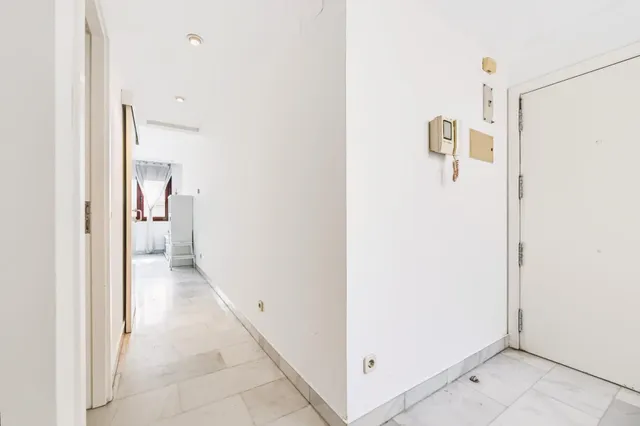 6ª PLANTA EXTERIOR: LUZ, TRANQUILIDAD Y EXCELENTE UBICACIÓN EN CHAMBERÍ. — 14