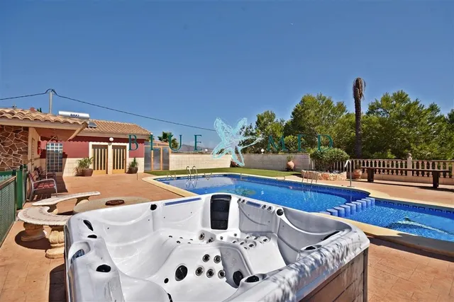 IMPRESIONANTE CHALET A LA VENTA EN MAZARRÓN - foto 3