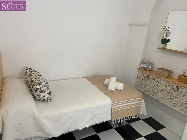CASA EN PLANTA BAJA EN ZONA NUEVA — 30