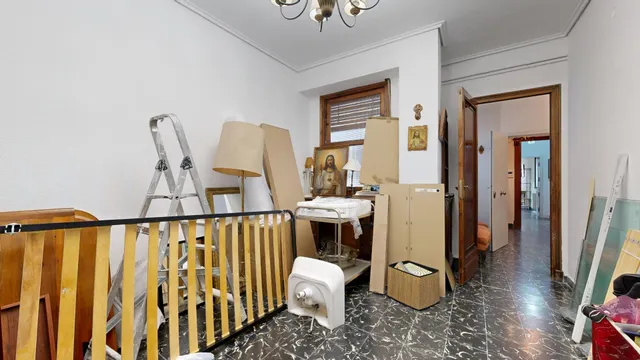¡Oportunidad única! Piso de lujo en alquiler en el corazón de Valencia — 25
