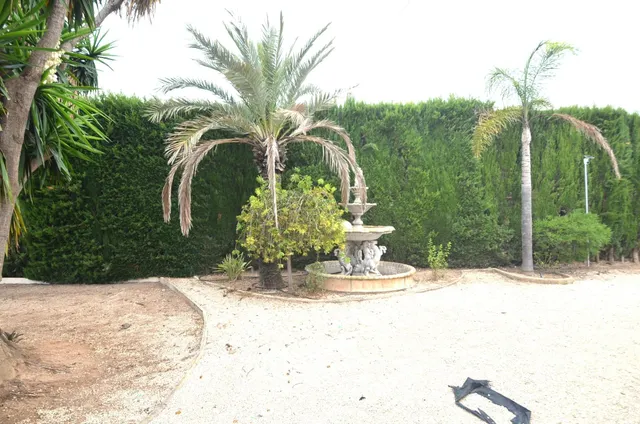 SE VENDE MAGNIFICA VILLA EN LA NUCIA — 39