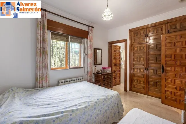 Espectacular Chalet en Ogijares - Ideal para Familias — 21