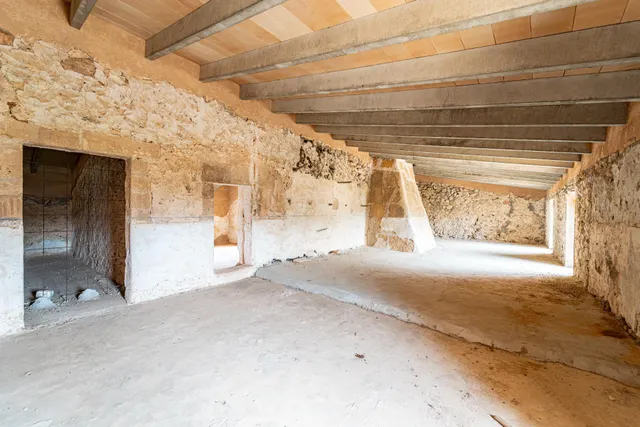 Casa Rústica del Siglo XVIII con 46 hectáreas de terreno, en la cima de una montaña en Manacor — 32