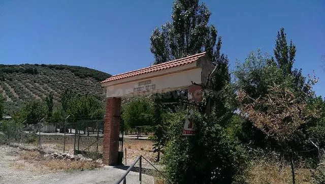 Cortijo en Benalua de las Villas. - foto 5