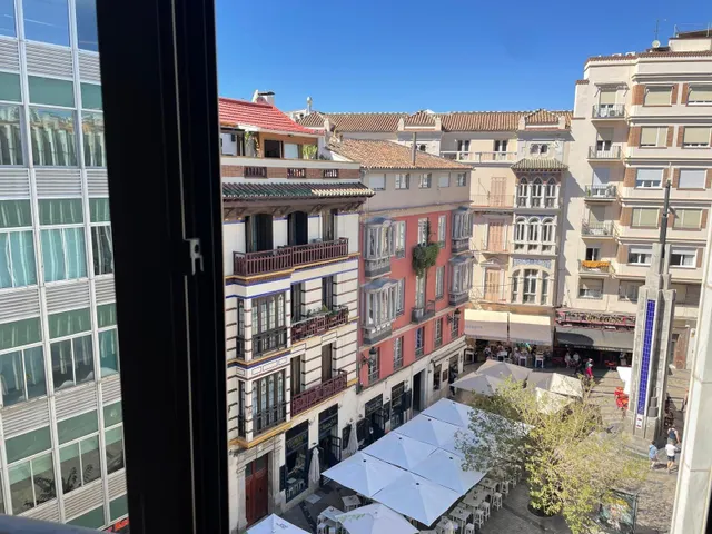 FANTASTICO APARTAMENTO TOTALMENTE REFORMADO A ESTRENAR EN CENTRO HISTORICO DE MALAGA — 23