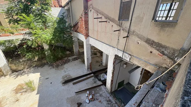 NAVE INDUSTRIAL CON MUCHAS POSIBILIDADES — 24