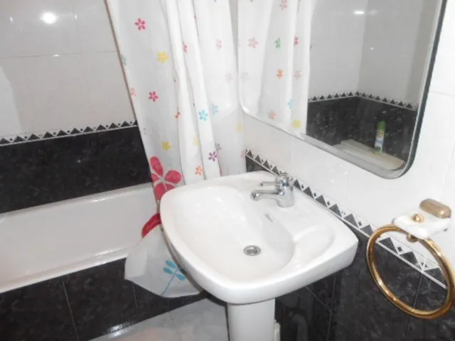 PISO SEMIREFORMADO EN VENTA - foto 5