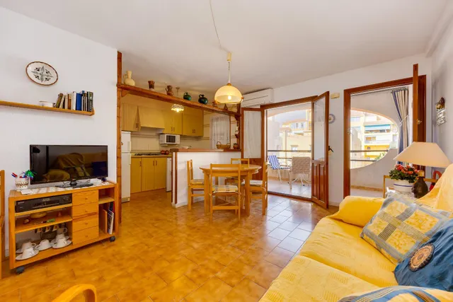 Ático duplex con solárium, vistas al mar y a 280 metros de la playa de La Mata — 9