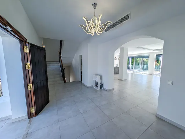 Chalet 5 habitaciones 583m² en venta - Marbella — 18