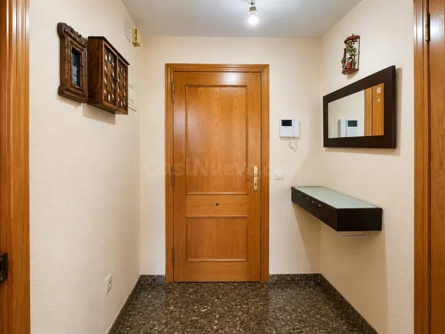 Ref -08676 Salico vende piso de 4 habitaciones con garaje y  - foto 4
