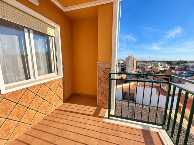 Espectacular piso frente a la estación de tren! — 6