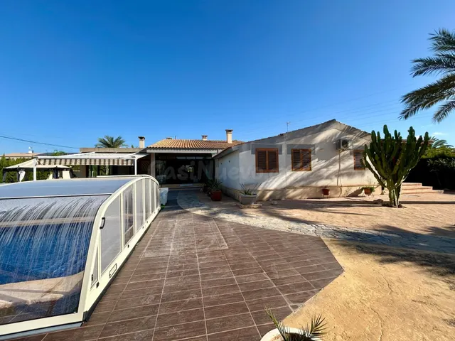 Chalet Independiente de Lujo - foto 4