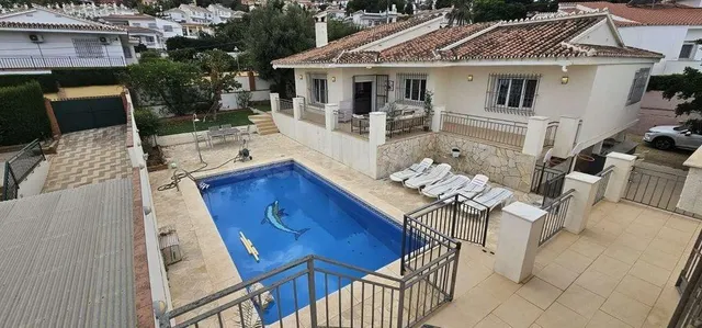 Villa 6 habitaciones 500m² en venta - Manantiales - Lagar -  - foto 3