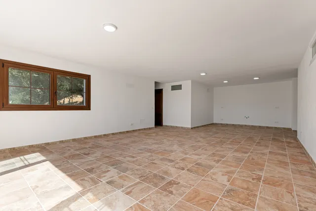 Chalet 4 habitaciones 400m² en venta - Costa Del Sol — 35
