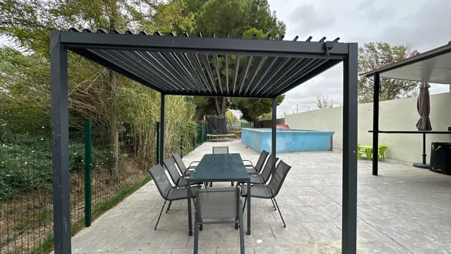 Finca rústica con placas solares y pozo en Garrapinillos, Zaragoza. — 16