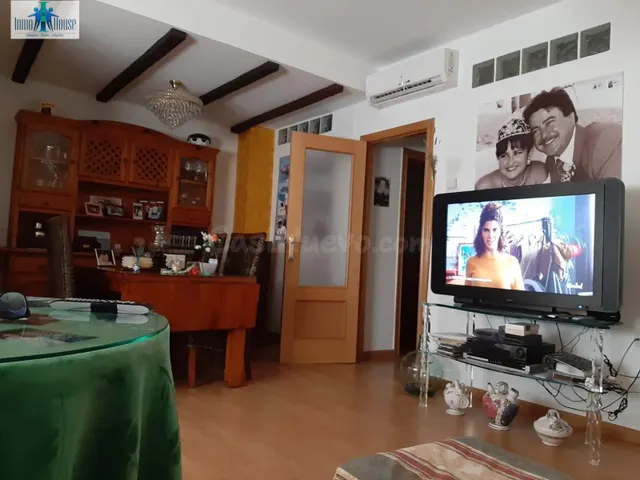 INMOHOUSE VENDE (REF.M096) PRECIOSO ADOSADO EN POZOHONDO - foto 3