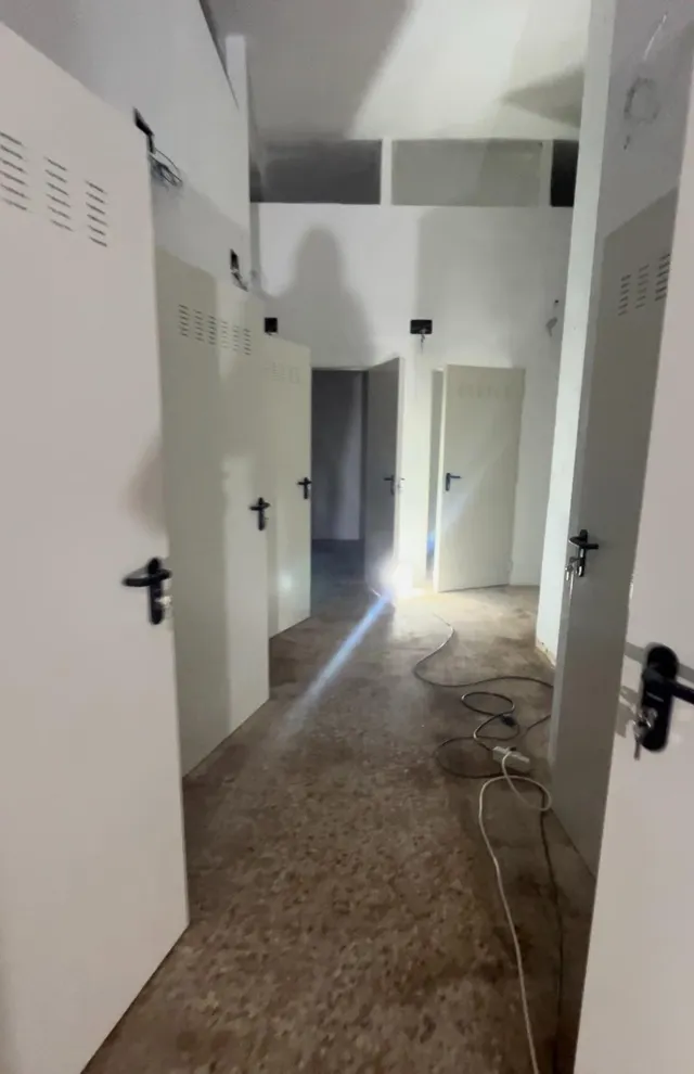 TRASTERO EN VENTA EN OLIVERETA — 10