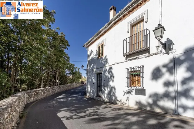 Casa reformada en el Camino del Sacromonte — 40