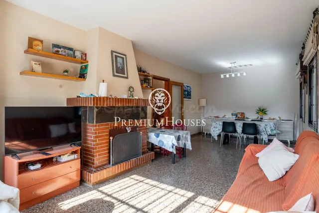 Casa independiente con piscina en Mas Alba - foto 4