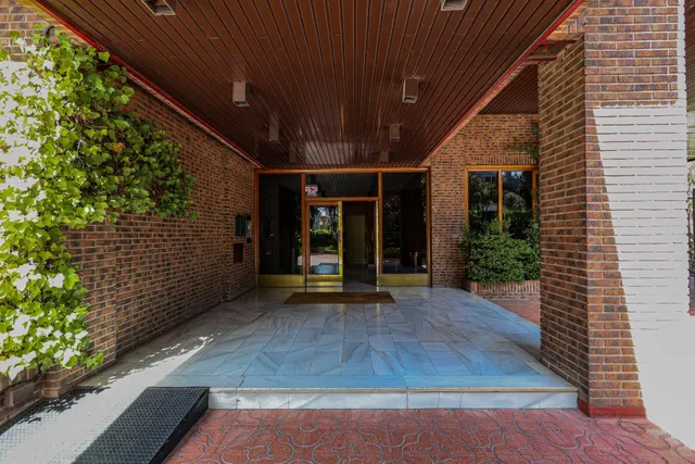 Piso en alquiler en Calle de Emilio Vargas 18, Madrid — 33