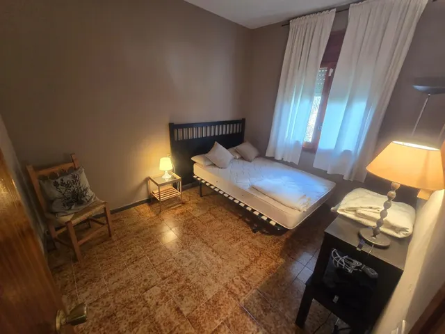 Venta chalet en la llacuna zona urb. la piscina con jardín, garaje y vistas!! — 31
