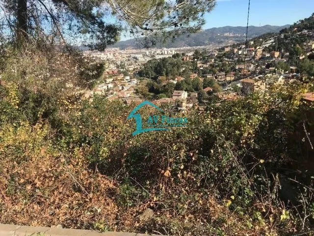 EN VENTA SUELO URBANO RESIDENCIAL EN Calle dels Pins 38 en SANT VICENÇ DELS HORTS (Barcelona). — 7