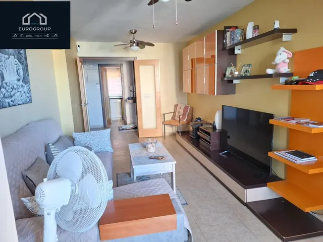 VIVIENDA DE 3 DORMITORIOS Y 2 BAÑOS CON PARKING COMUNITARIO, - foto 4