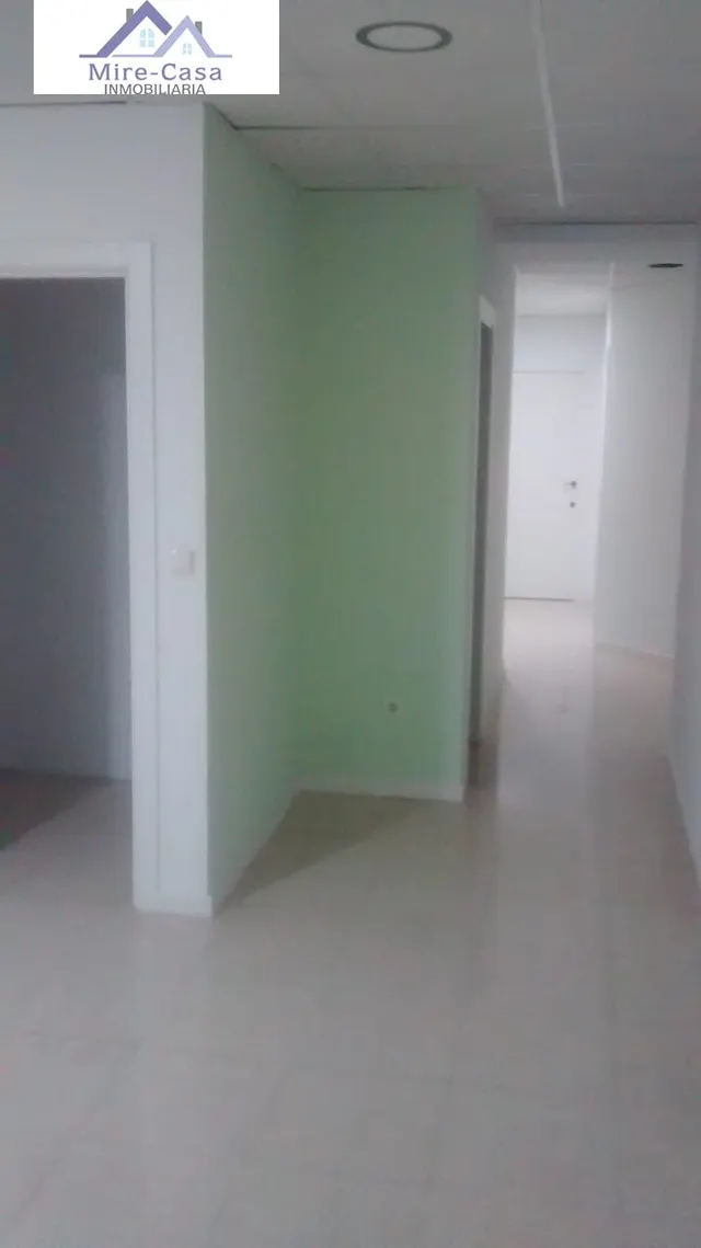 SE ALQUILA ENTRESUELO COMERCIAL, IDEAL ACTIVIDADES SANITARIAS — 4