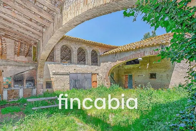 Masía catalana y finca rústica en venta en Santa Coloma de F - foto 5