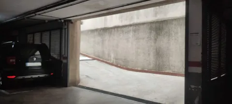 Plaza Parking para Vehículo Pequeño