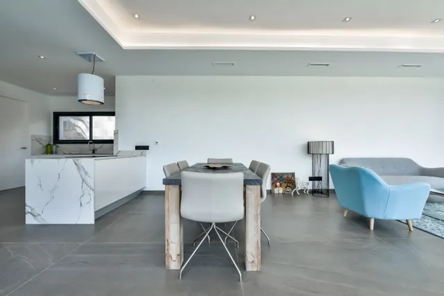 Impresionante villa moderna en una ubicación privilegiada con vistas al mar — 38