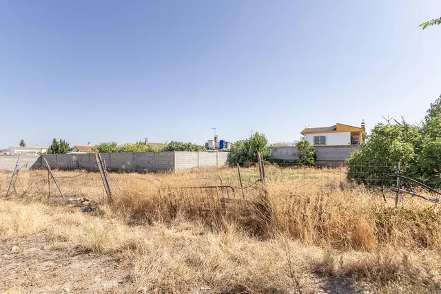 PARCELA RÚSTICA DE 478 M2 EN MARACENA - foto 2